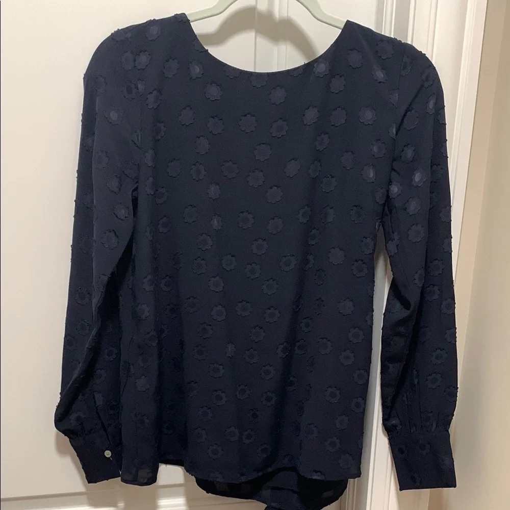 Elegant Navy Blue Women's Top - Picture 5 of 9